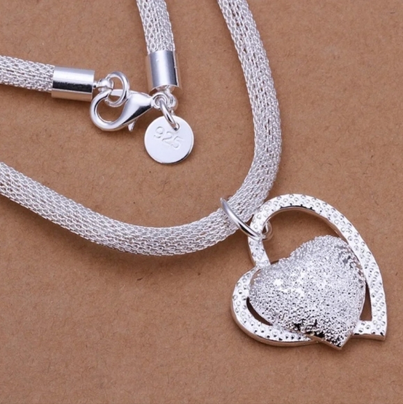 Silver Plated Double Heart Pendant Women's Necklace - Picture 8 of 10